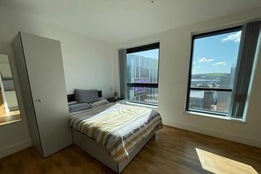 1 bed flat, 2A Old Town Street, City Centre, Plymouth, PL11AE - Image 4